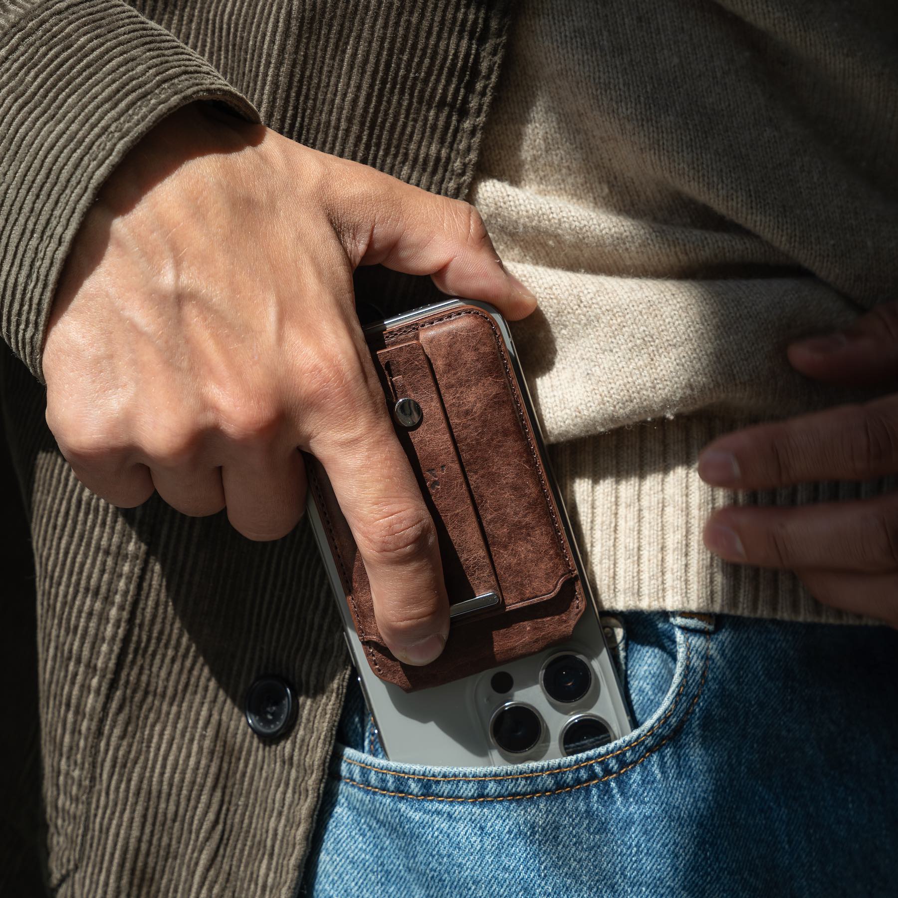 RG Magnetic Cardholder