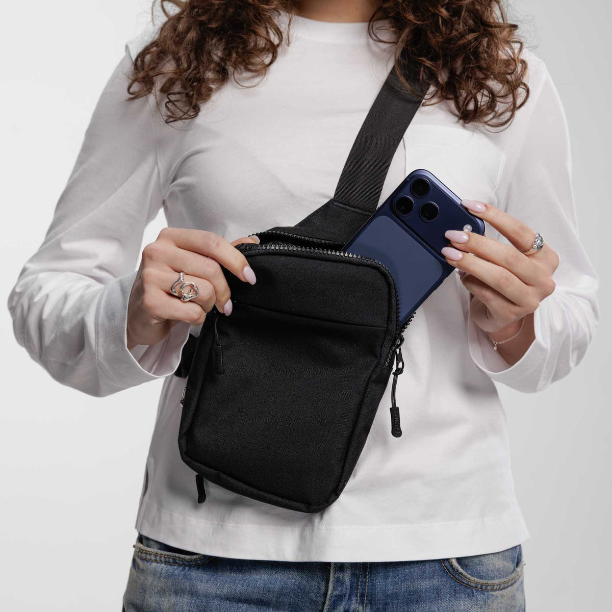 Travel Sling Bag 2.0
