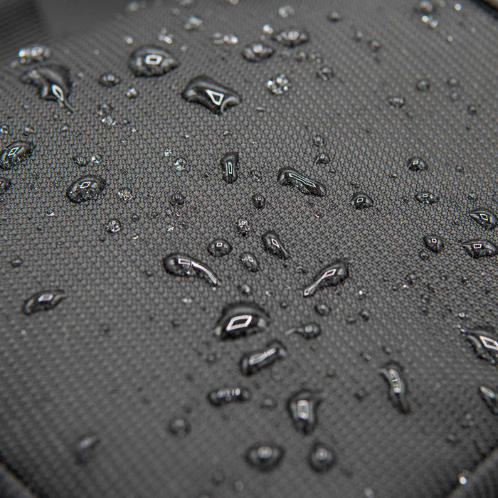 Gros plan sur le tissu en nylon 300D résistant à l'eau du sac Slingo