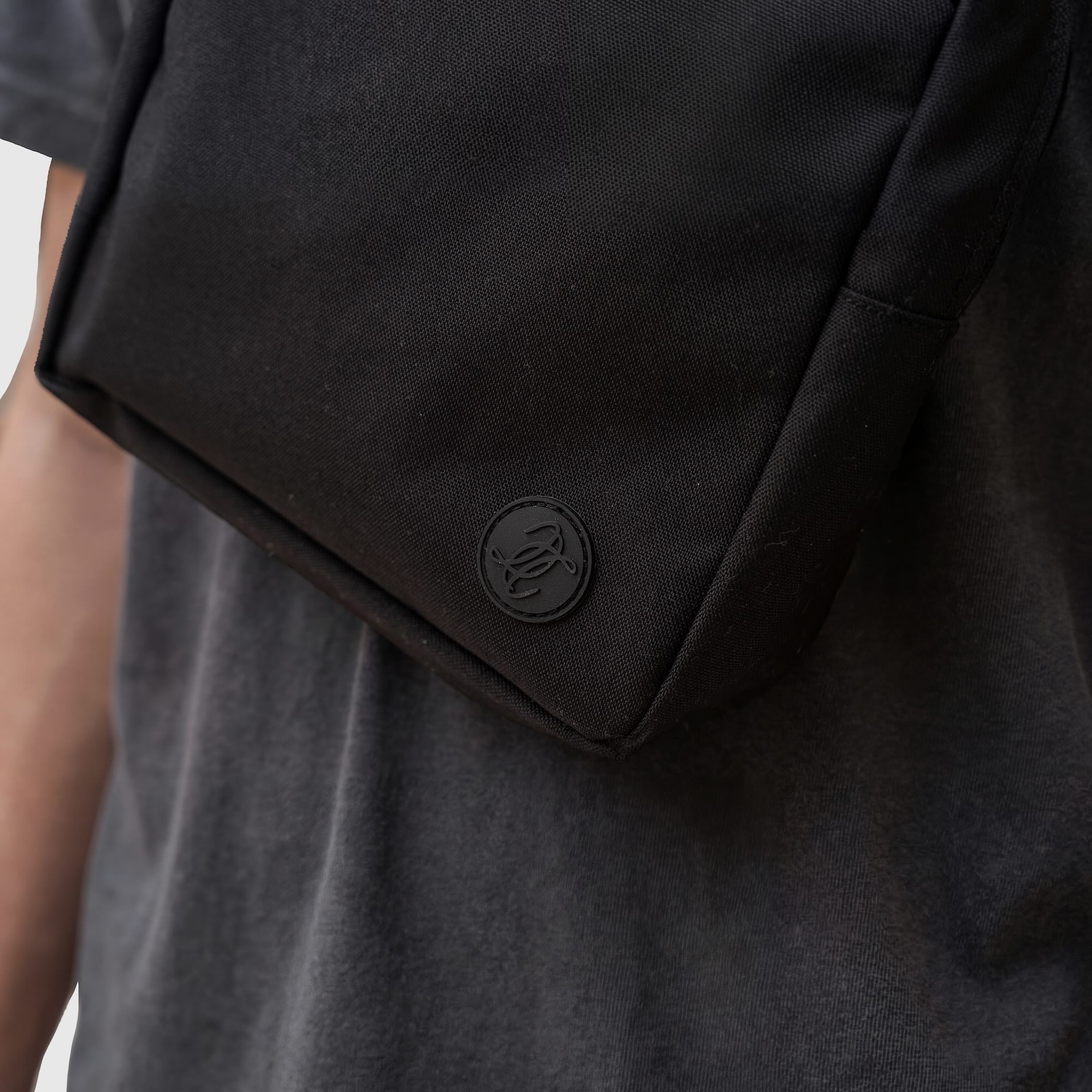 Travel Sling Bag 2.0 – Pre-order